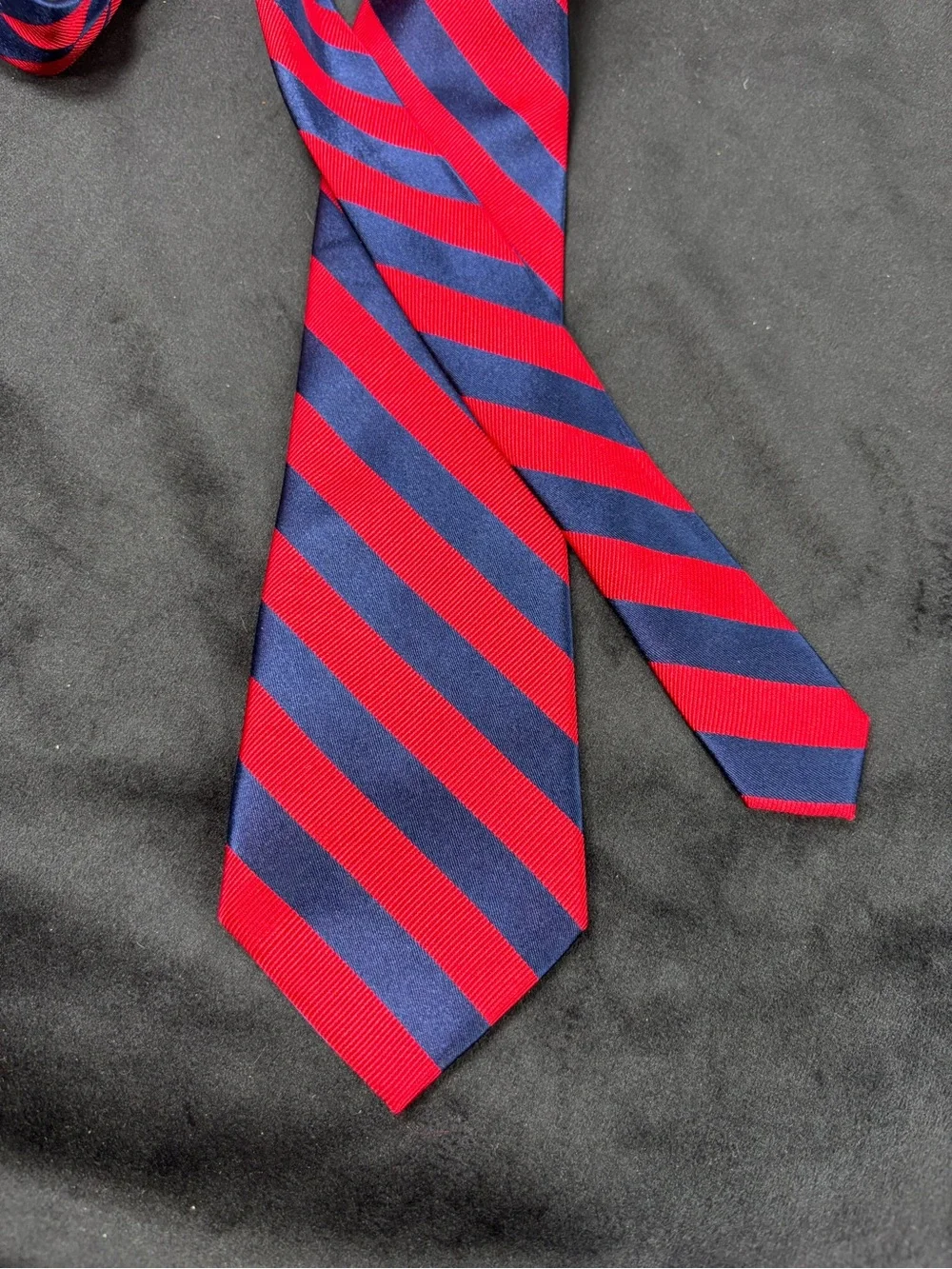 J. Khaki Men’s Silk Stripe Tie – Red & Navy Classic Prep Necktie